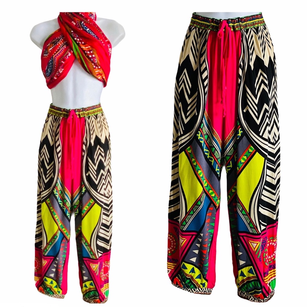Colorful MultiPrint Quarter Length Joggers M